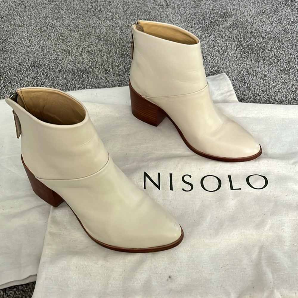 Dari Ankle Boot Nisolo
